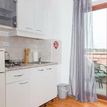 Rede Apartment