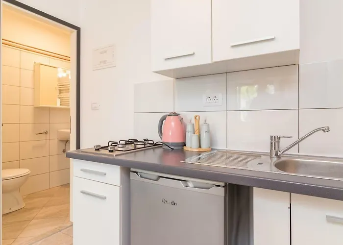 Rede Appartement Pula